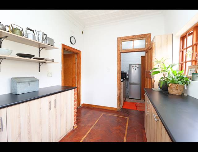 3 BEDROOM HOUSE FOR SALE IN NORWOOD